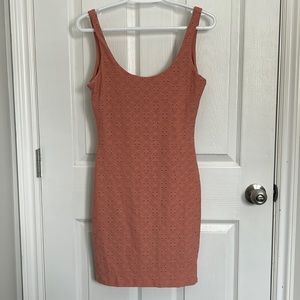 Coral slim patterned dress